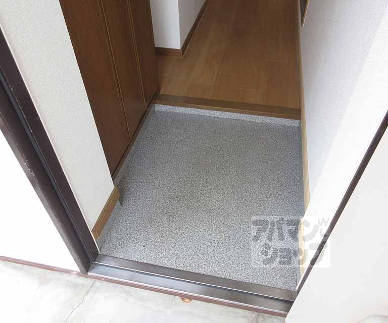玄関　玄関部分です！