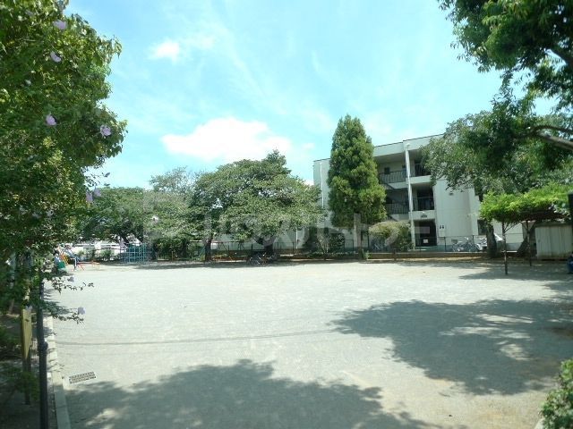 公園　松ヶ丘公園（公園）まで520m