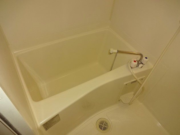 バス・シャワールーム　別部屋参考写真