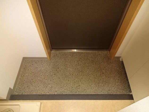 玄関　別部屋参考写真