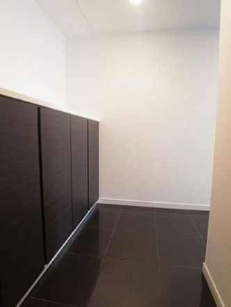 玄関　別部屋参考写真