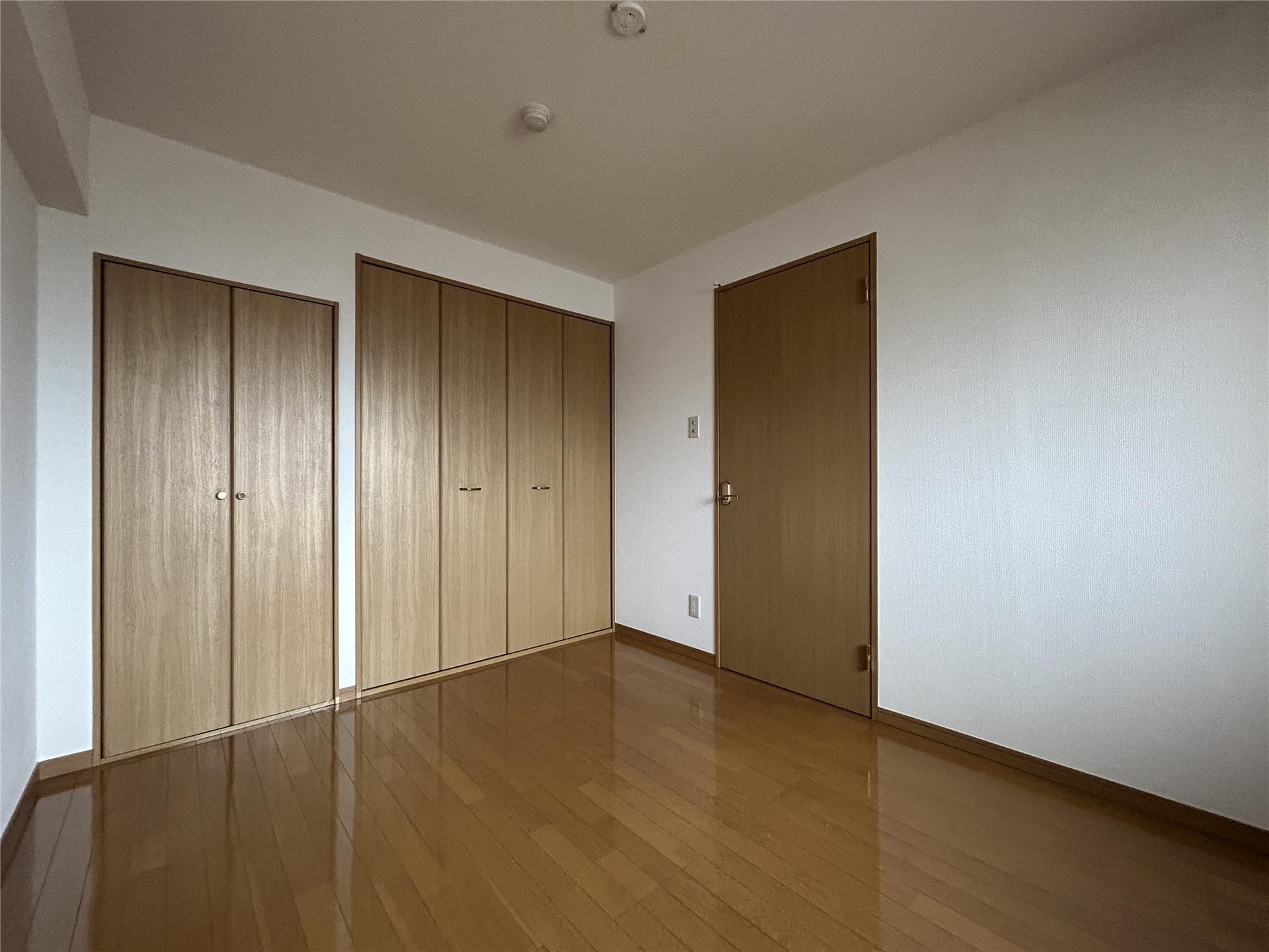 その他設備　寝室としても使いやすい6帖の洋室です(別部屋参考写真)