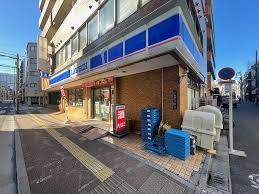 コンビニ　ローソン台東三丁目店（コンビニ）まで53m