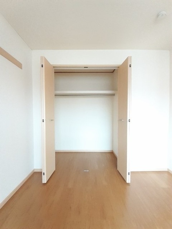 収納　図面と現状に相違がある場合には現状を優先