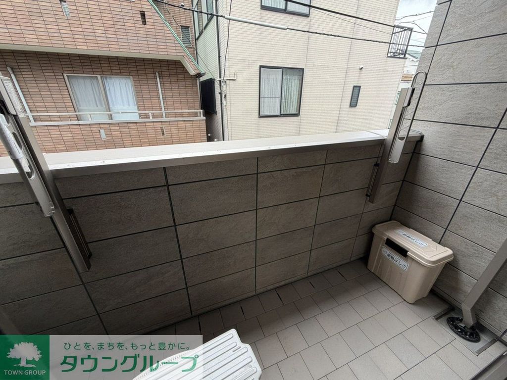 バルコニー　庭