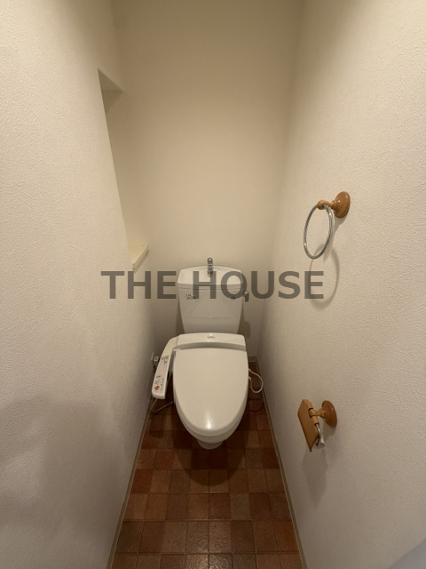 コーポYAHATAナンバ元町のトイレ写真