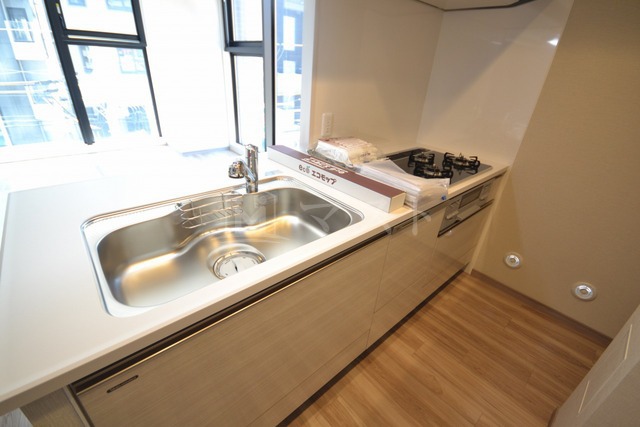 キッチン　※建物内、別間取り参考写真
