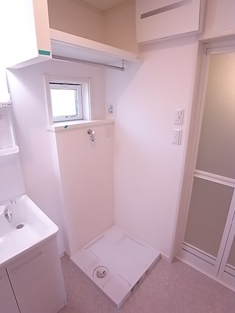 洗面設備　※他のお部屋の写真になります