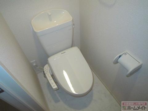 トイレ　シャワー付トイレ