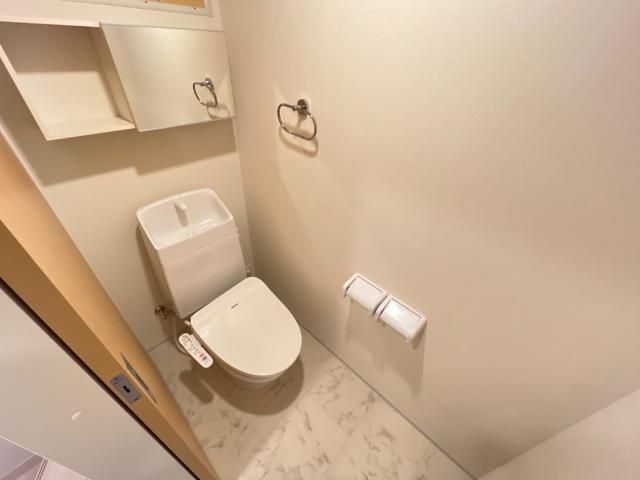 トイレ　同施工会社参考写真