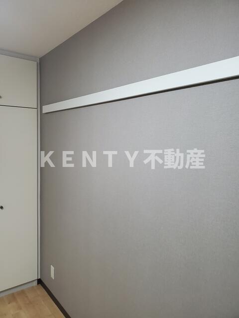 その他　お部屋はアクセントクロス！