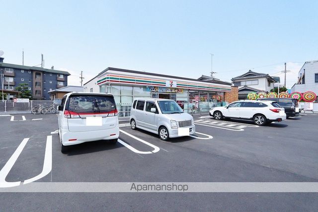 コンビニ　セブン-イレブン 徳島津田本町５丁目店（コンビニ）まで829m