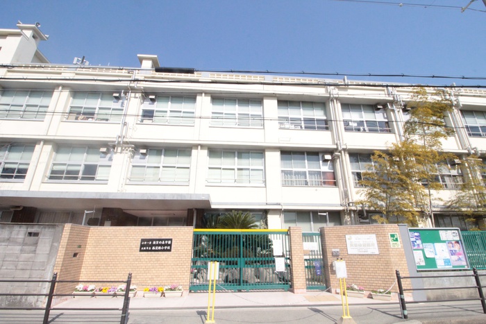 小学校　西淡路小学校（小学校）まで500m