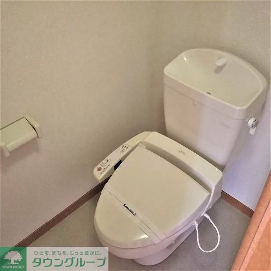 ＪＲ総武線 幕張駅 徒歩11分 10階建 築19年のトイレ写真