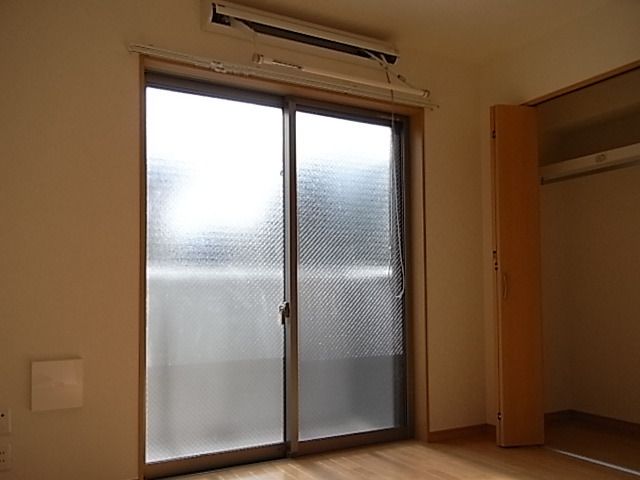 その他　★室内物干しあります★