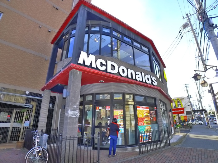 飲食店　マクドナルド（飲食店）まで130m