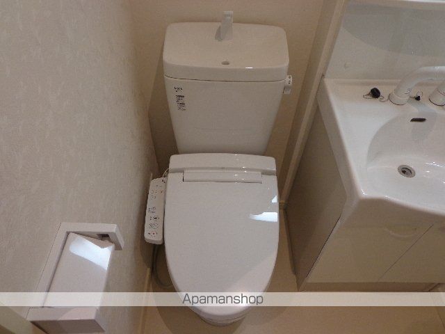 ＪＲ東海道本線 藤沢駅 徒歩7分 2階建 築13年のトイレ写真