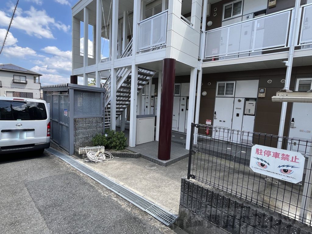 エントランス　外観