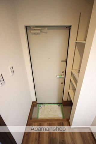 ＪＲ総武線快速 市川駅 徒歩14分 2階建 築7年の玄関写真