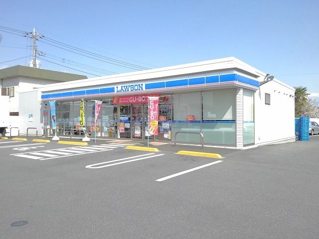コンビニ　ローソン甲斐富竹新田店（コンビニ）まで97m