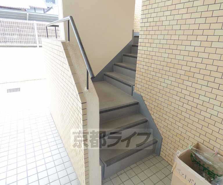 DETOM-1烏丸二条の外観写真
