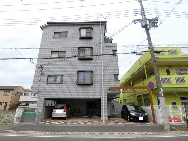 ポコアポコ住吉メゾンIIの外観写真