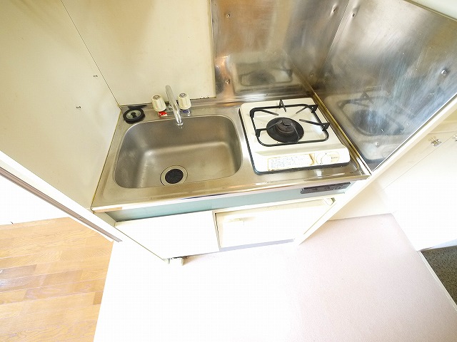 近鉄奈良線 新大宮駅 徒歩9分 4階建 築33年のキッチン写真