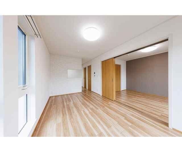 フォレストメゾン池袋の居間写真