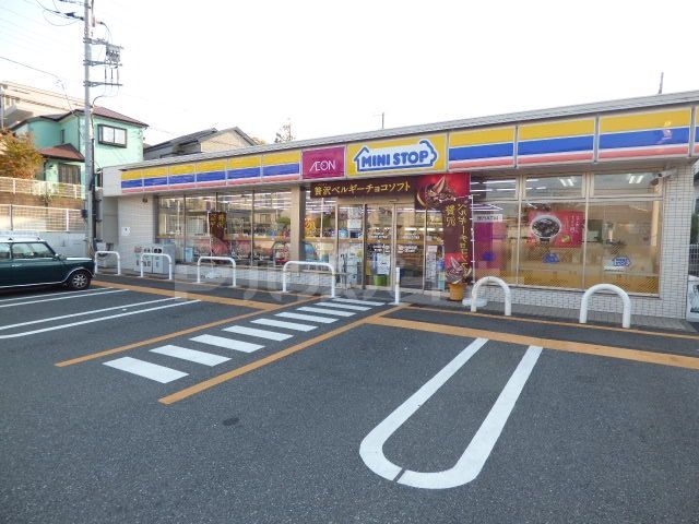 コンビニ　ミニストップ 検見川2丁目店（コンビニ）まで250m
