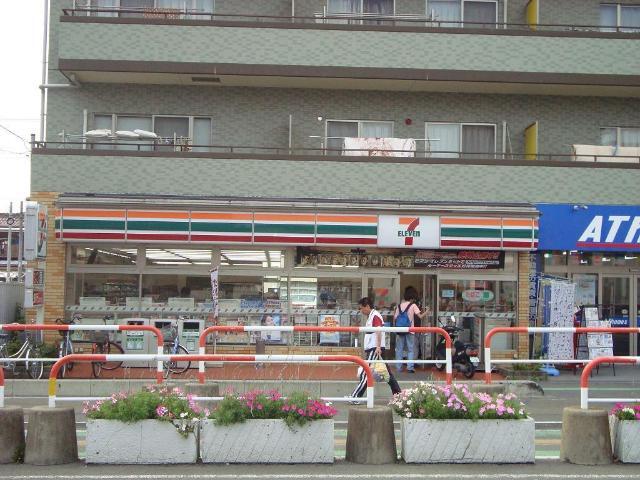 その他　セブンイレブン鴻巣駅西口店（その他）まで247m