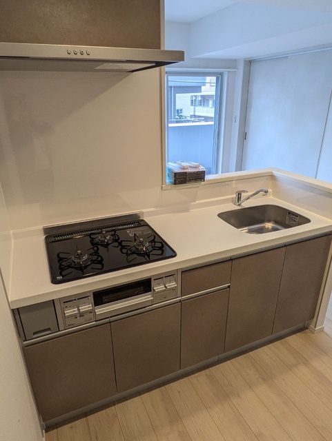 キッチン　※同間取り別号室の写真です