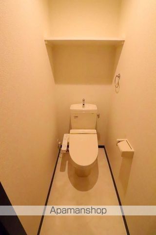 ＪＲ青梅線 河辺駅 徒歩14分 2階建 築11年のトイレ写真