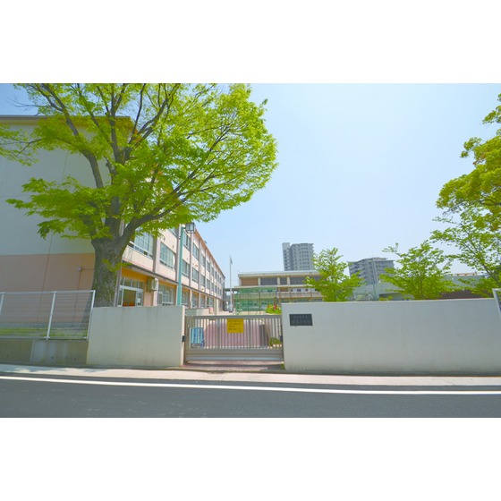 UR神宮東パークハイツの周辺写真
