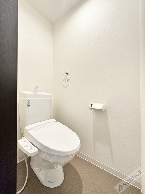 エステイトE長吉川辺のトイレ写真