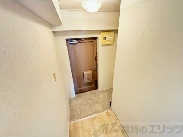 サンコーポ高槻寿の玄関写真