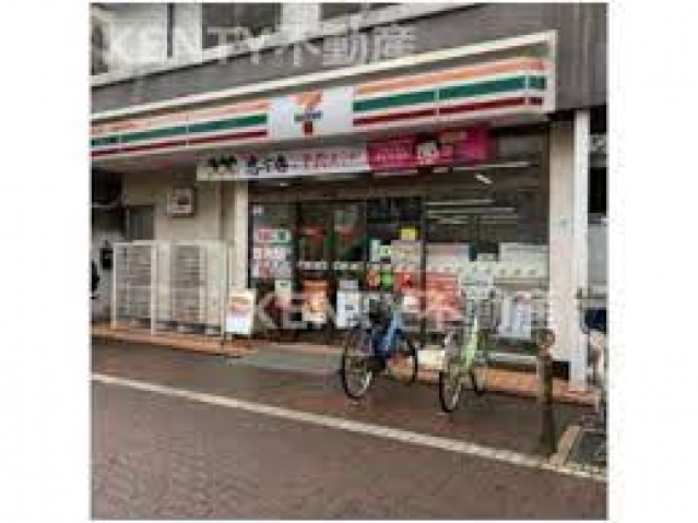 コンビニ　セブンイレブン矢口渡駅前店（コンビニ）まで94m