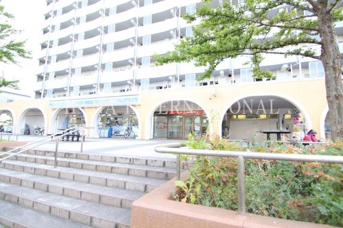 銀行　三菱東京UFJ銀行 ATMコーナー ハイタウン塩浜（銀行）まで1252m