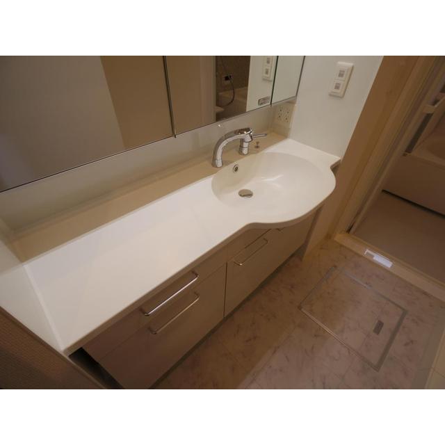 Schon荒町の内装写真