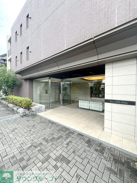 エントランス　エントランス
