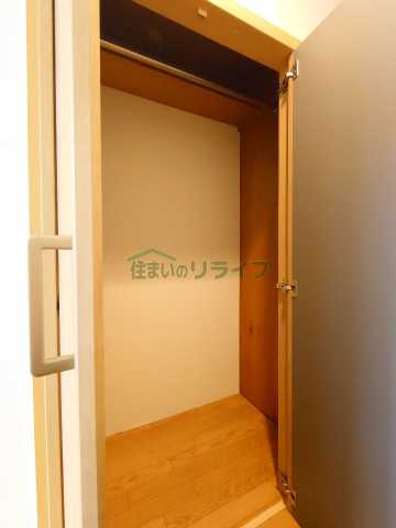 収納　リライフ下北沢店