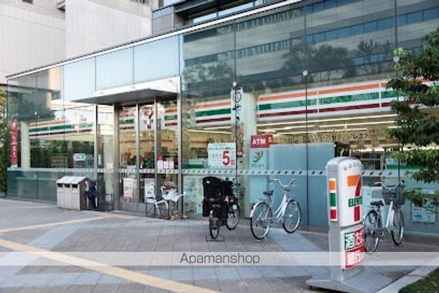 コンビニ　セブン-イレブン 江東深川ギャザリア店（コンビニ）まで350m