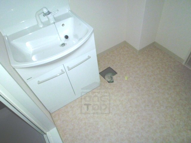 アイ・ウエスト茨木の内装写真