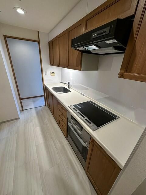 キッチン　※写真は同タイプ住戸です。