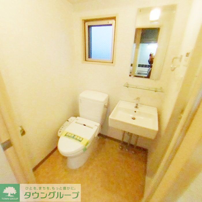 トイレ　サニタリールーム