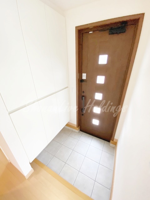 玄関　収納充実の玄関♪