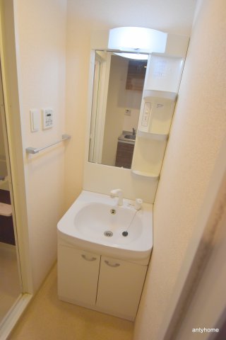 Luxe新大阪SOUTHの内装写真