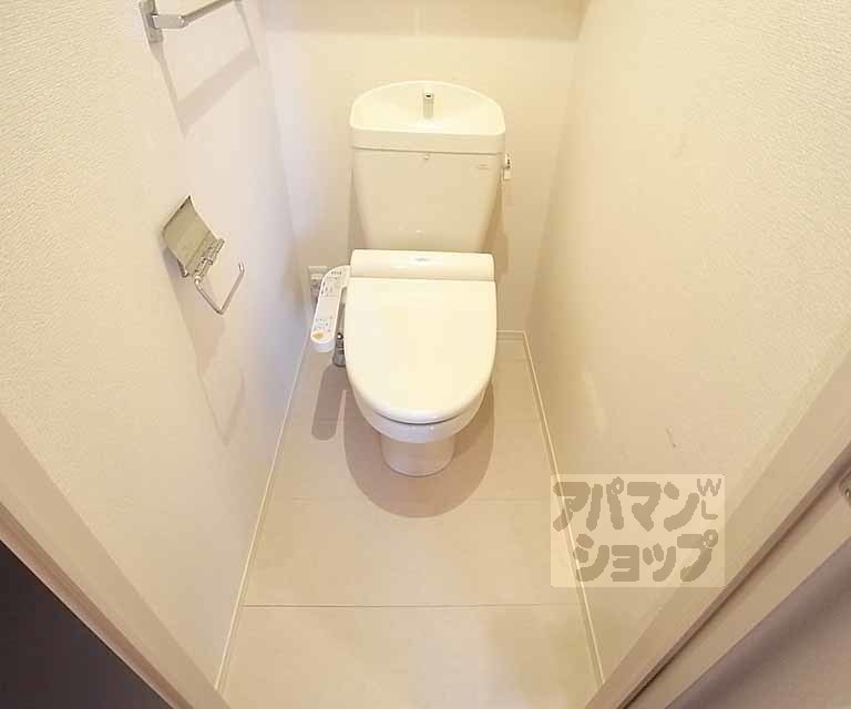 ロイヤルクレセントのトイレ写真