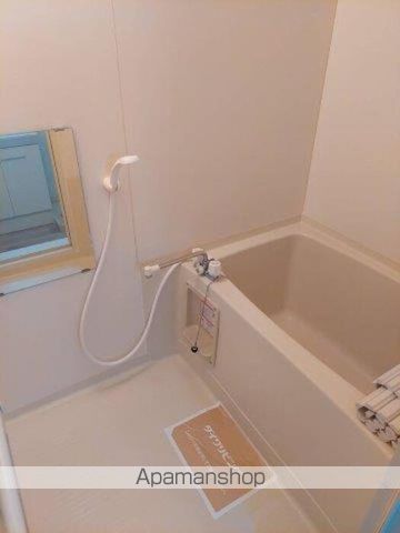 青い森鉄道 八戸駅 バス乗車時間：15分 最寄りバス停で下車 徒歩2分 2階建 築29年の風呂写真