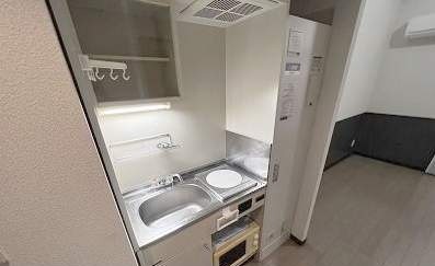 地下鉄七隈線 六本松駅 徒歩3分 11階建 築38年のキッチン写真