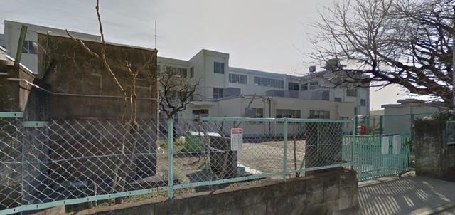 小学校　東久留米市立小山小学校（小学校）まで511m